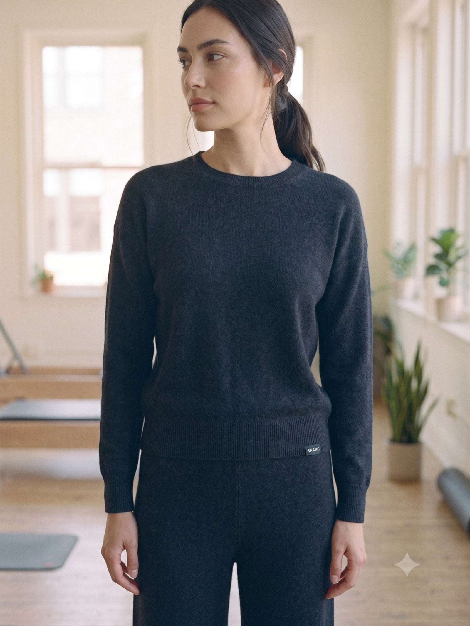 Idle Cashmere-Blend Lounge Set in Ink, detail