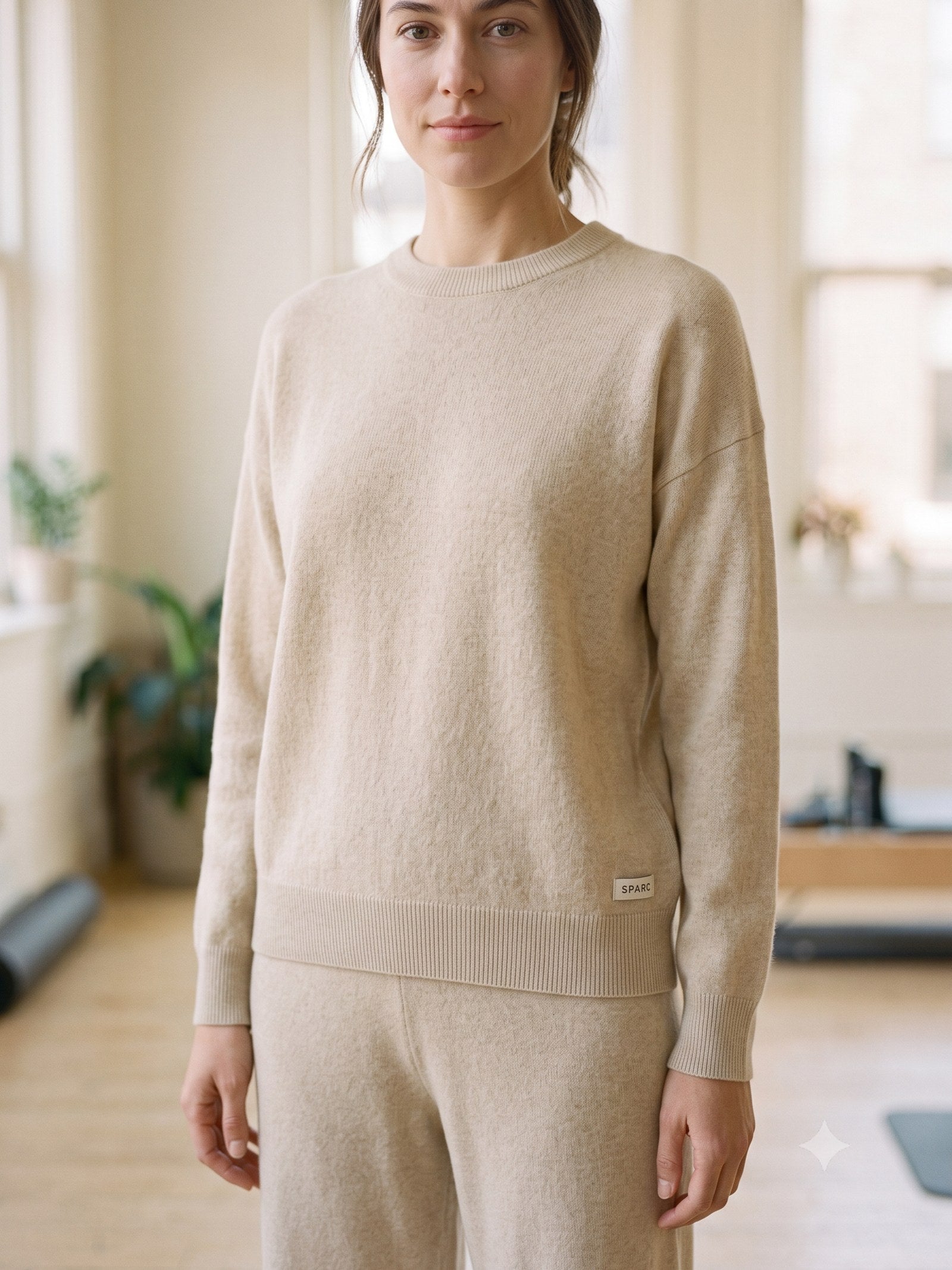 Idle Cashmere-Blend Lounge Set in Oat, detail