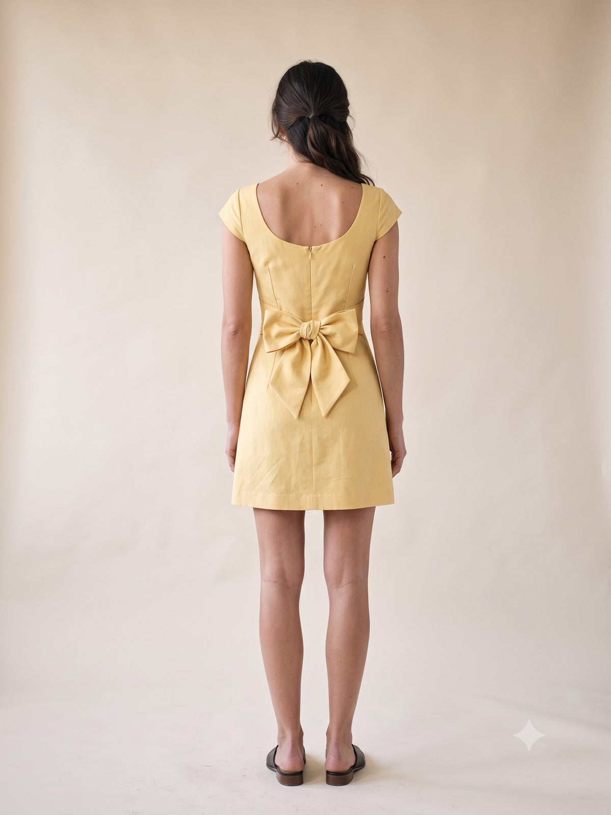 Kindle Faille Bow-Back Mini in Butter, back