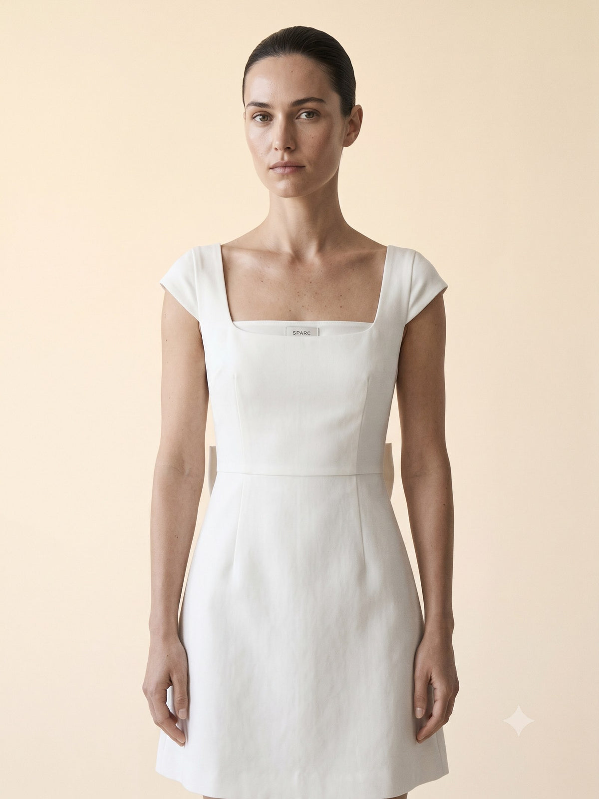 Kindle Faille Bow-Back Mini in Chalk, detail
