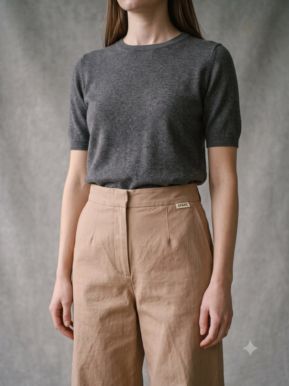 Pivot Cotton Barrel Pant in Stone, detail