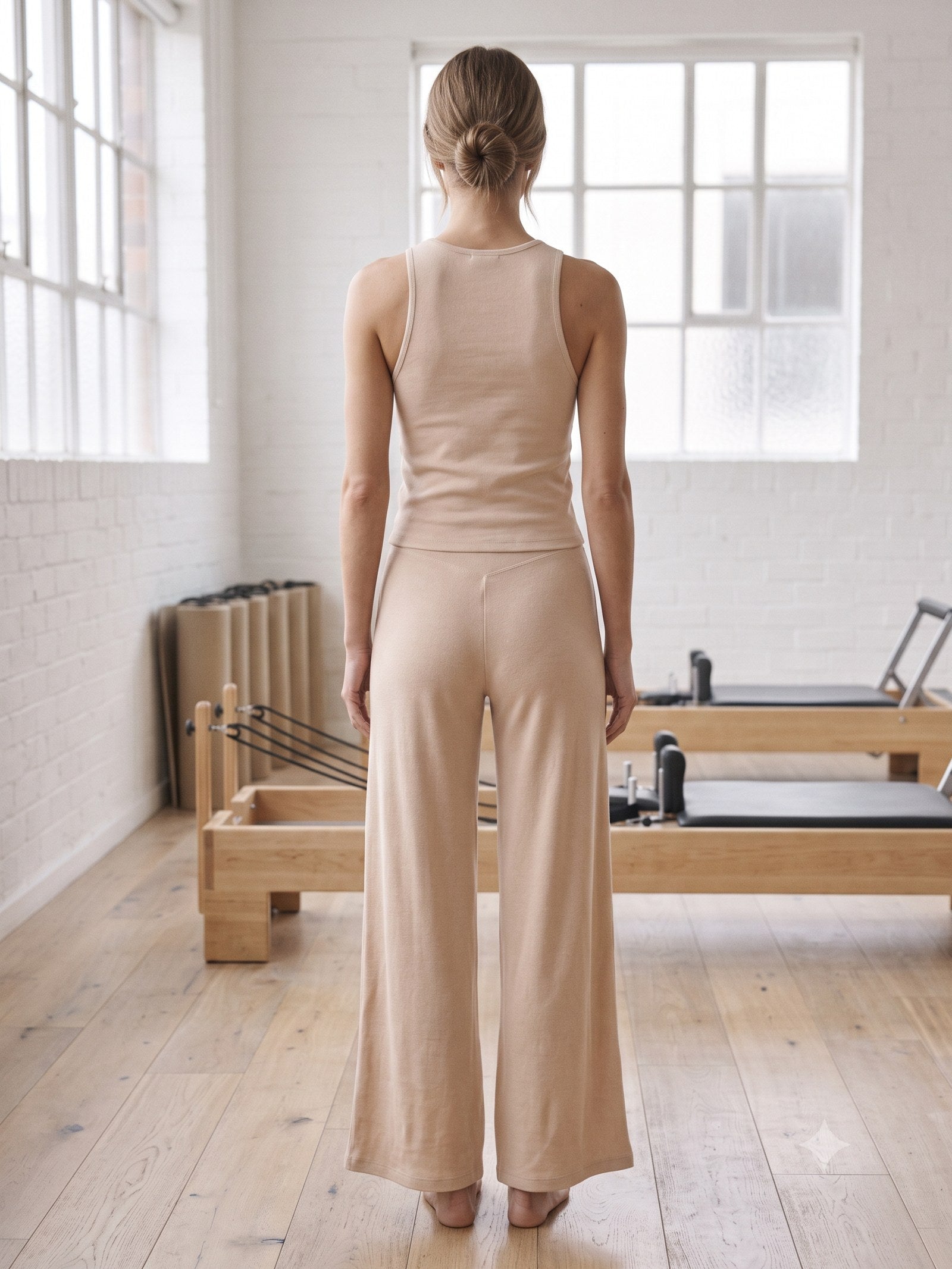 Tempo Wide-Leg Active Pant in Cloud, back